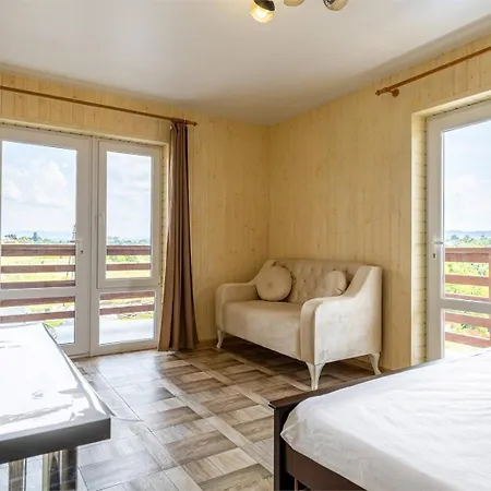 Hotel Halas *