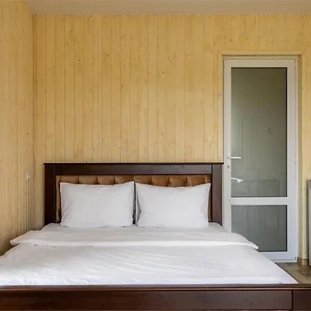 Halas Hotel