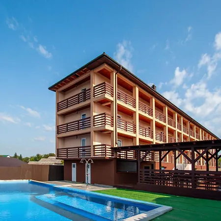 Halas Hotel